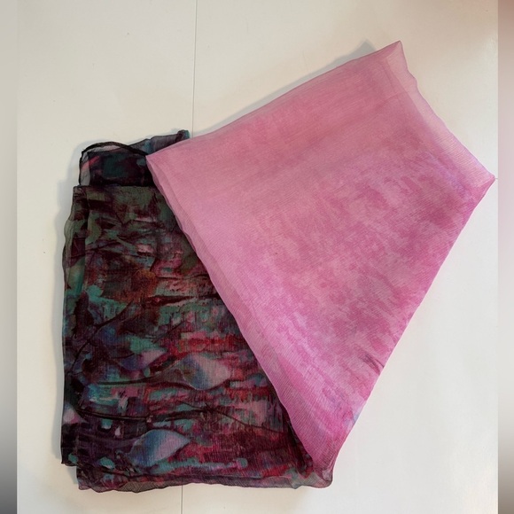 Joyce 100% Silk Pink Purple Watercolor Abstract Floral Artsy Scarf Wrap 40”x50” - Picture 2 of 8